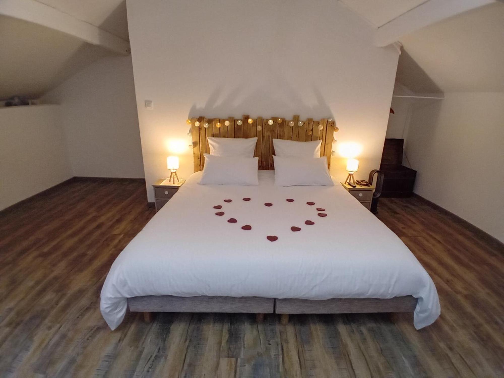 Jacuzzi, Arcade Et Repas Compris Bed & Breakfast Soulosse-sous-Saint-Elophe Eksteriør bilde